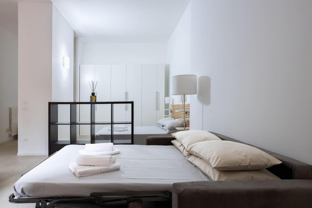 Apartment Isaia - 10 Minutes From Piazza Maggiore Bologna Exterior foto